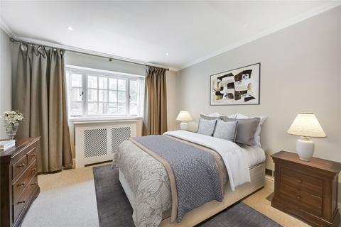 3 bedroom duplex to rent, Catherine Wheel Yard, St. James's, Mayfair, London, SW1A