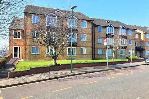 1 bedroom flat for sale - Thicket Road, Sutton