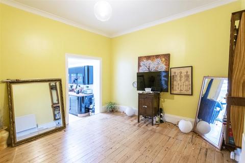 4 bedroom end of terrace house for sale - Ladysmith Road, Eltham