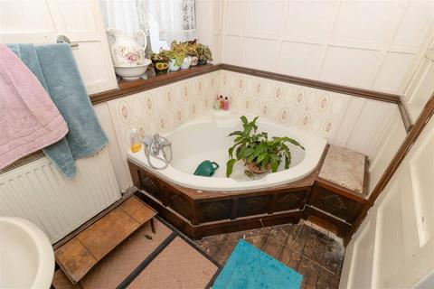 183 Brighton Road, Lancing, BN15 8JB