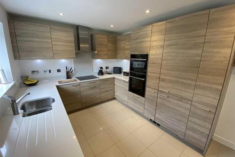 19 Bletchley Park Way, Wilmslow, SK9 2EH