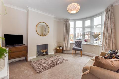 105 Beverley Road, Hessle, HU13 9AN