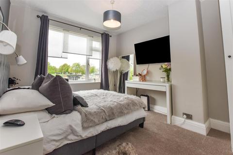 105 Beverley Road, Hessle, HU13 9AN