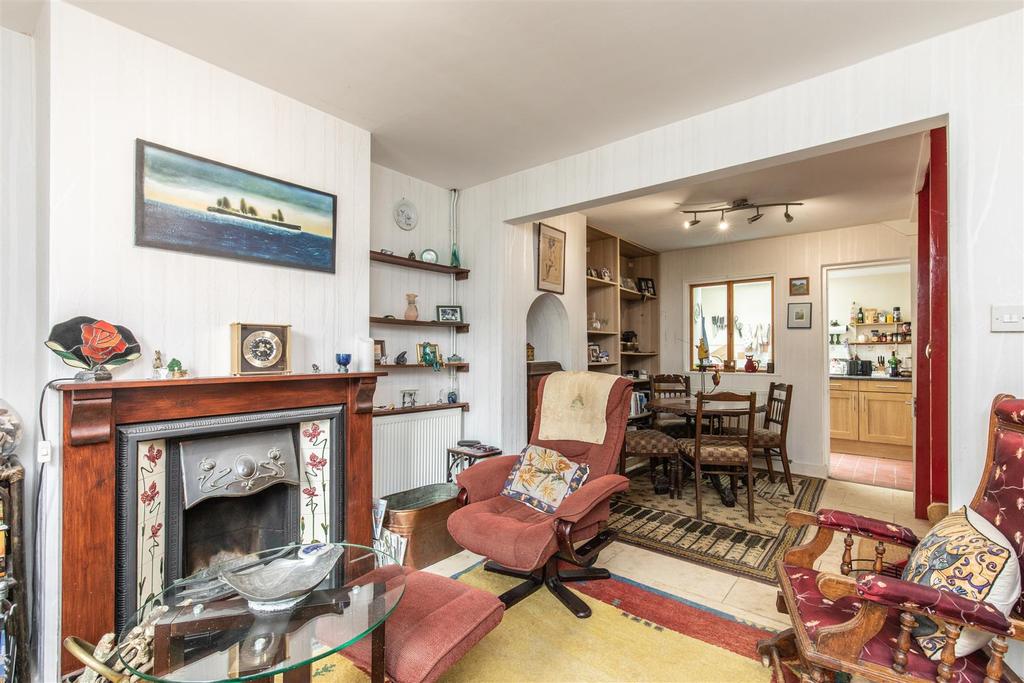 Paddock Road, Lewes 2 bed terraced house for sale £525,000