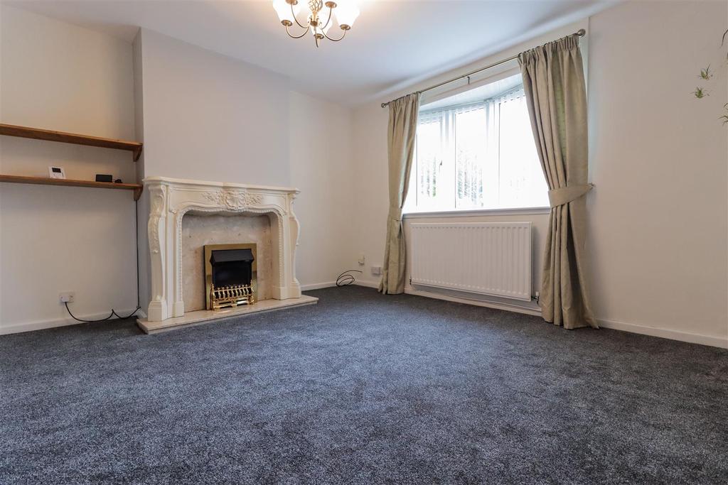 34 Horton Avenue, Shiremoor 3 bed detached house £750 pcm (£173 pw)