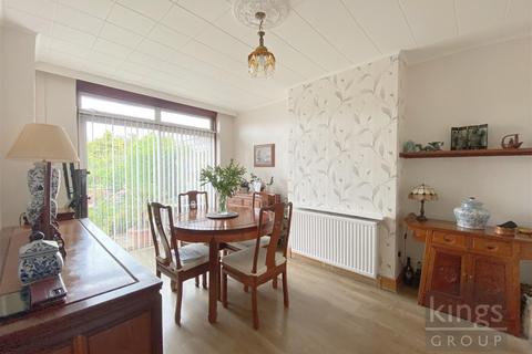 19 Tynemouth Drive, Enfield, EN1 4LR