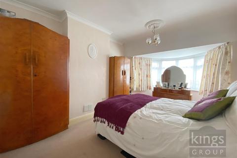 19 Tynemouth Drive, Enfield, EN1 4LR