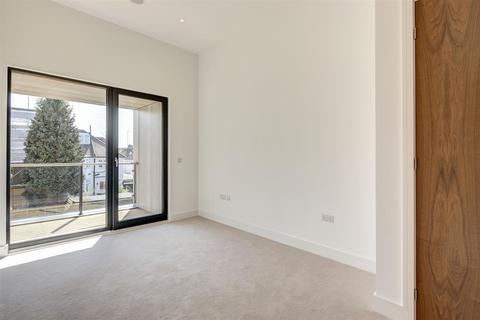 2 bedroom townhouse for sale - The Lexington, NW11
