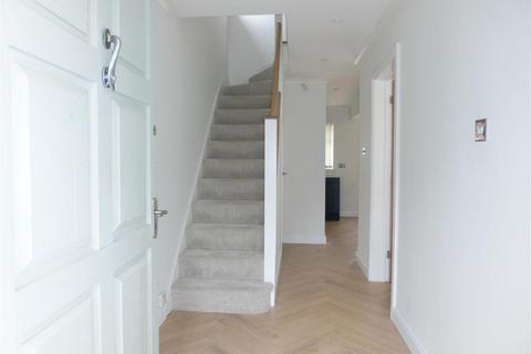 9 Dyas Road, Hollywood, Birmingham, B47 5LE