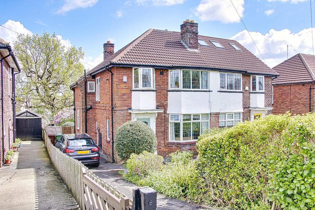Airedale Drive, Horsforth 3 bed semidetached house £480,000