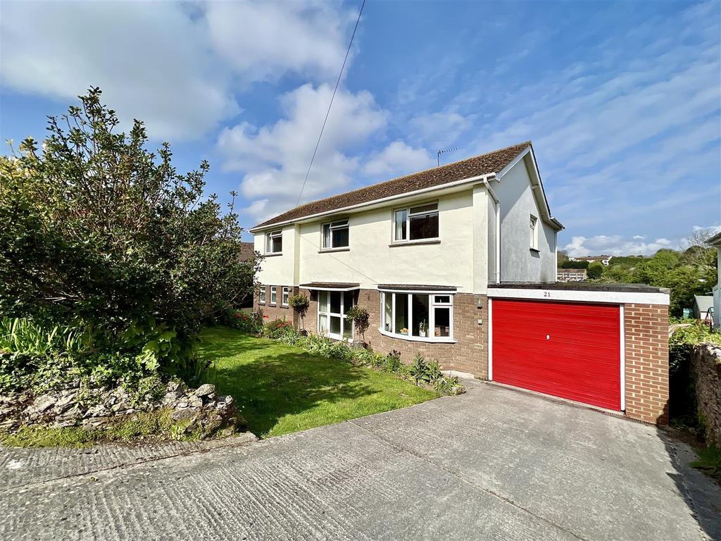 Nut Tree Orchard, Brixham 5 bed detached house for sale £560,000