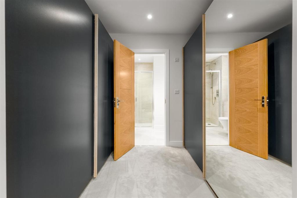 Dressing Area.jpg