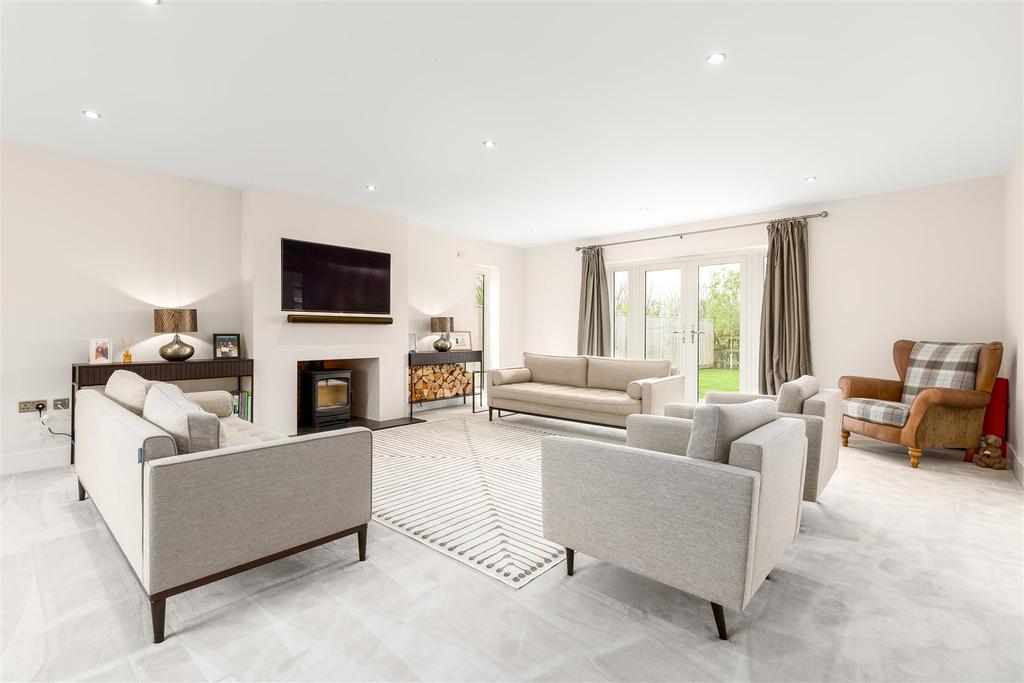 Sitting Room.jpg