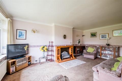 35 Back Lane, Farsley, Pudsey, LS28 5EU