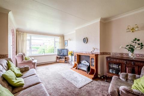 35 Back Lane, Farsley, Pudsey, LS28 5EU