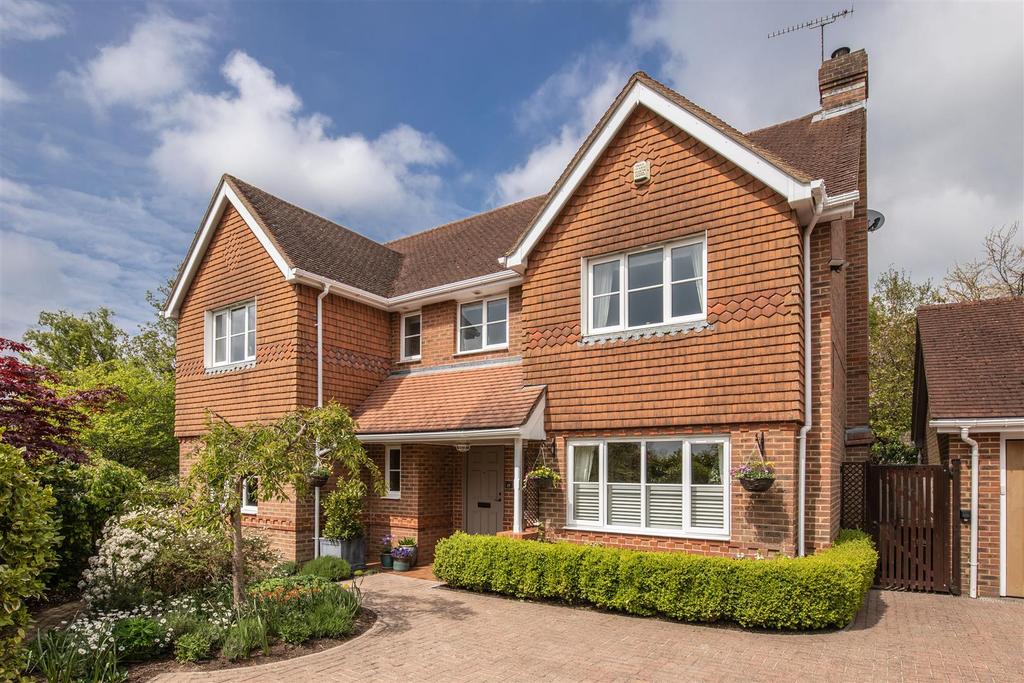 Littlewood Lane, Buxted, Uckfield 5 bed detached house £950,000