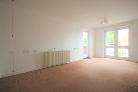 2 bedroom retirement property for sale, Santler Court, Flat 25, 207 Worcester Road, Malvern, Worcestershire, WR14