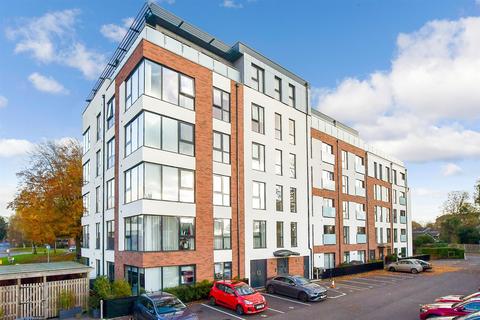 2 bedroom apartment for sale, Station Road, Horsham, West Sussex