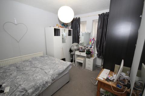 12 Lightley Close, Wembley, HA0 4HP