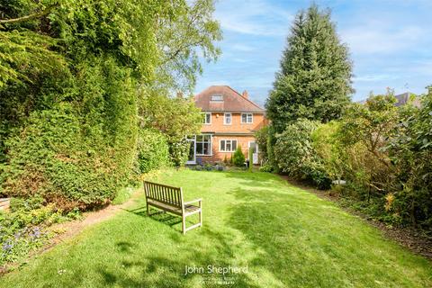 27 Marsh Lane, Solihull, B91 2PG