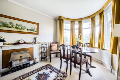 27 Marsh Lane, Solihull, B91 2PG