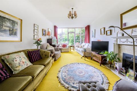 27 Marsh Lane, Solihull, B91 2PG