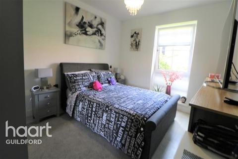 2 bedroom flat to rent - Gresham Park Road