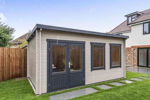 2a Kechill Gardens, Bromley, BR2 7NQ
