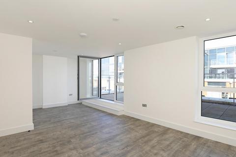 3 bedroom flat for sale, Hoopers Mews, Acton, W3