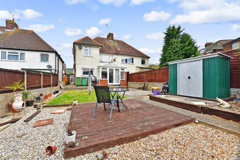 3 Downs Road, Folkestone, CT19 5PJ