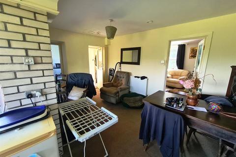 8 Ballarat, Pencoed, Bridgend, CF35 6LY