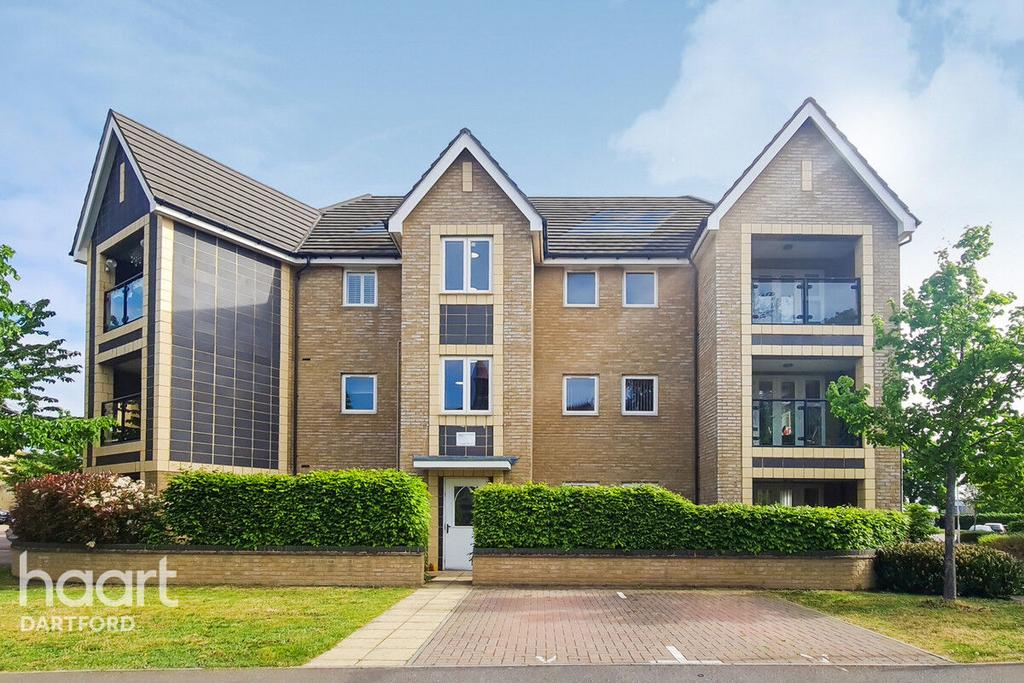 Chapel Drive, Dartford 2 bed apartment £270,000