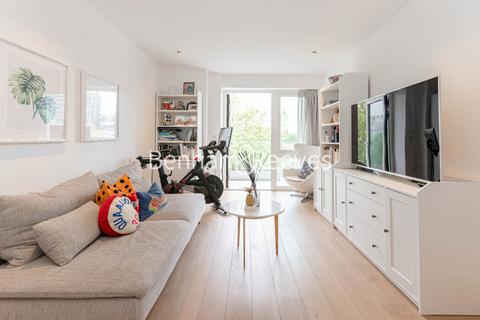 1 bedroom apartment to rent, Kew Bridge Road, Brentford TW8