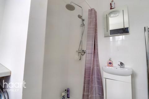 28 Wandon Close, Luton, LU2 8DX
