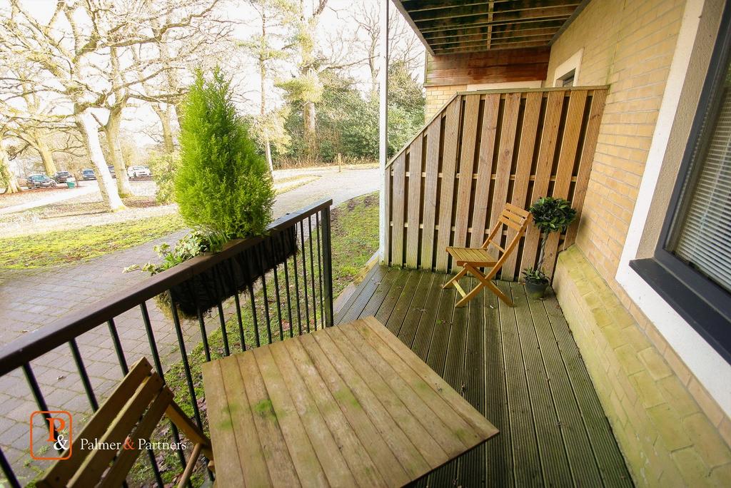 Terrace / Balcony