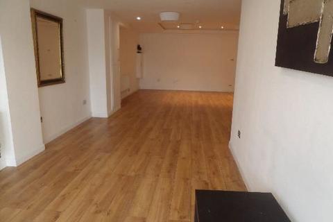 16 Watson Place, London, SE25 5EX
