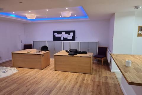 16 Watson Place, London, SE25 5EX