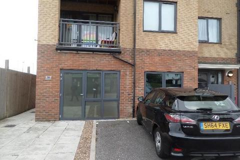 16 Watson Place, London, SE25 5EX