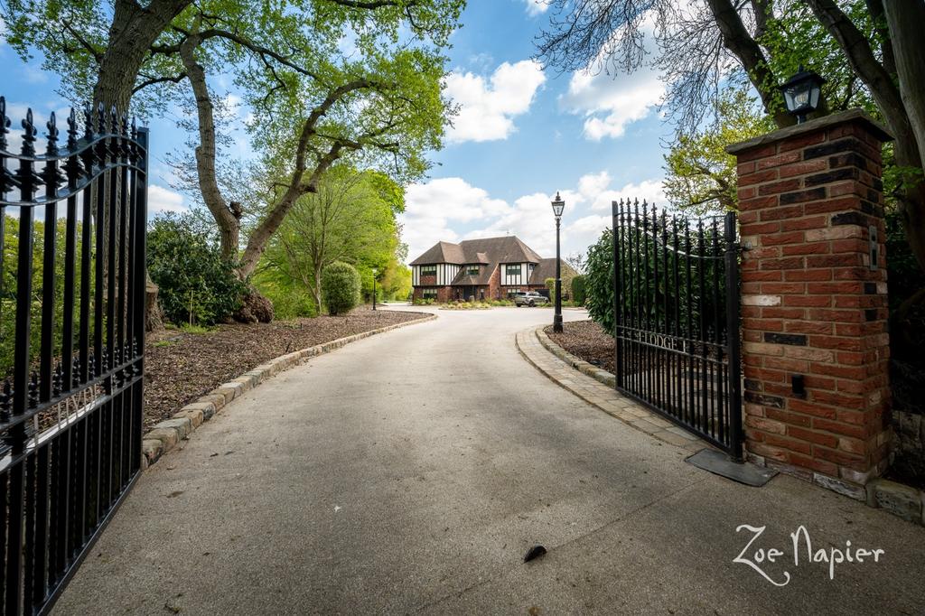 Hyde Lane, Danbury, Chelmsford... 5 bed detached house £3,250,000