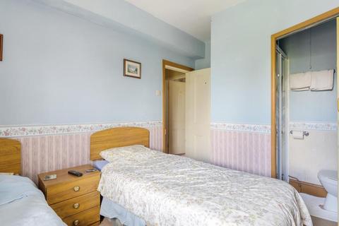 5 bedroom semi-detached house for sale, Dyffryn Road,  Llandrindod Wells,  LD1