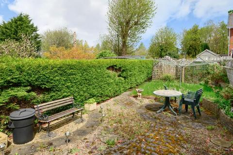 Gwerncynydd Dyffryn Road, Llandrindod Wells, LD1 6AN