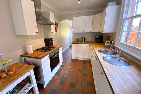 19 Adnitt Road, Northampton, NN1 4LL