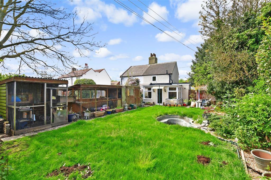 The Street, Sholden, Deal, Kent 2 bed semidetached house £260,000