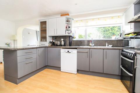 13 Beauchamp Road, Wootton, Bedford, MK43 9JP