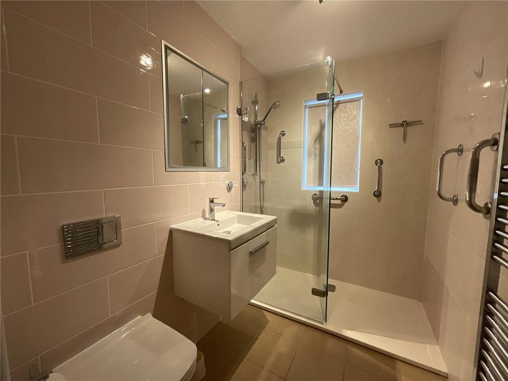 The Lawns, Waterford Road, Highcliffe, Christchurch, BH23 2 bed