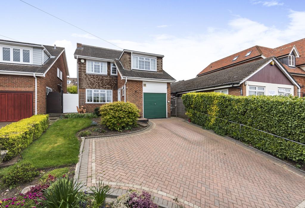 Essex Way, Benfleet, Essex 4 bed detached house £525,000