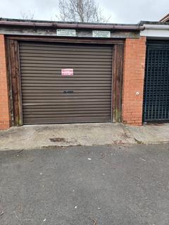 Garage to rent - Brettanby Road, Gateshead