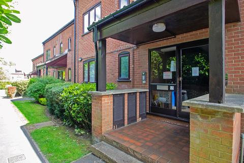 2 bedroom apartment for sale - Roseville Close, Norwich, NR1