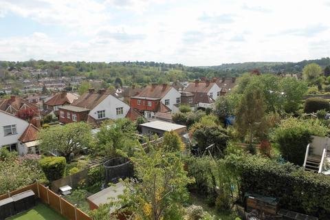 85 Winifred Road, Coulsdon, CR5 3JG
