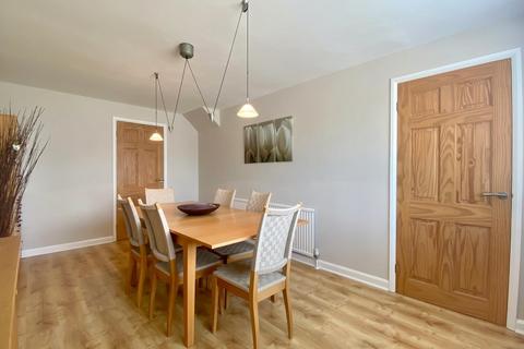 8 Ouse Drive, Wetherby, LS22 7UQ